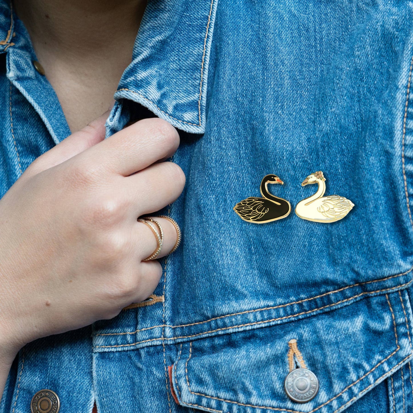 Swans in Love Pin Set – Romance Gifts, Cute Animal Gifts