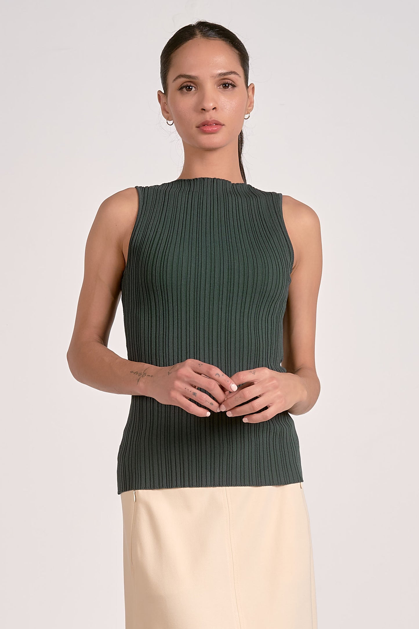 Elan Sleeveless Boatneck