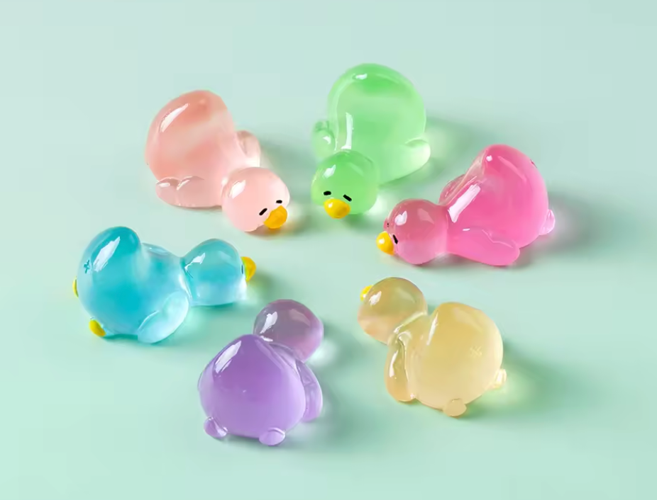 Lazy Duckling Surprise Pull