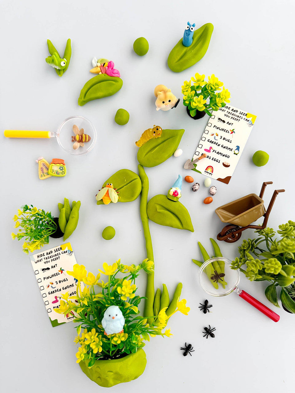 Backyard Bug See And Find Play Kit