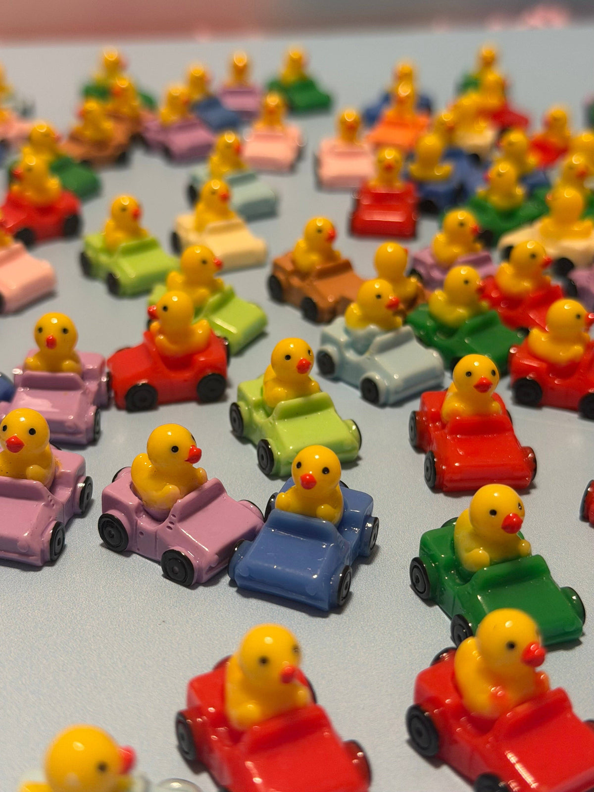 🦆💨 Mini Duck on Wheels Surprise Pull