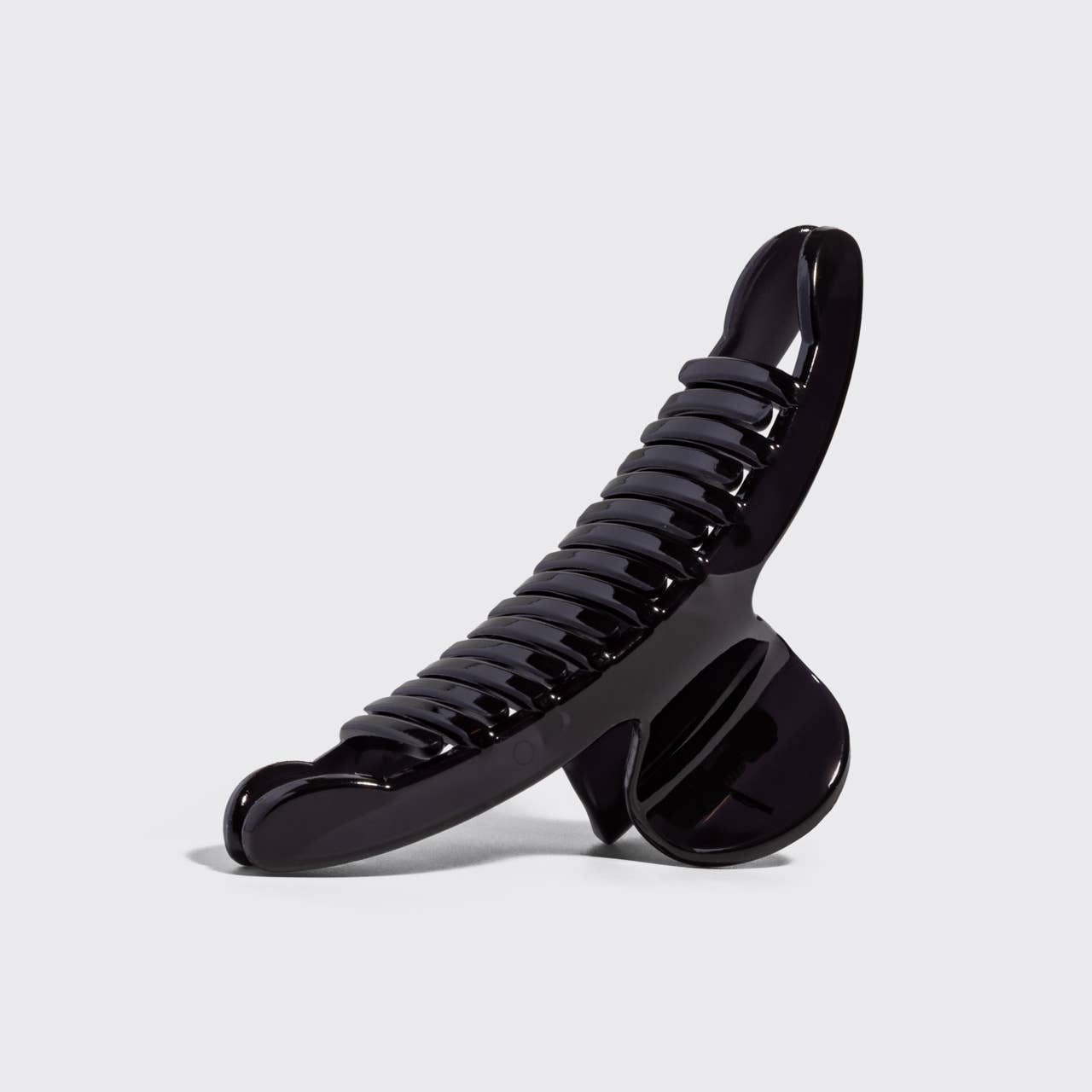 Black Recycled Plastic Large Arched Clip