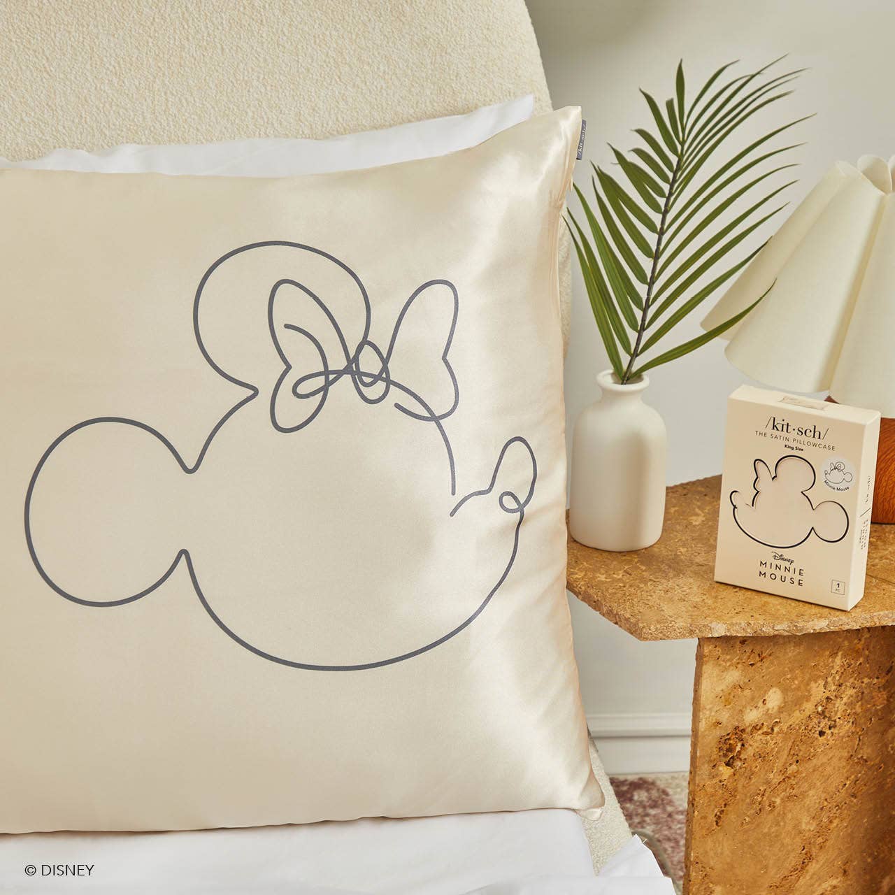 Kitsch Minnie Satin Pillowcase  Mrs.Mouse-Cream