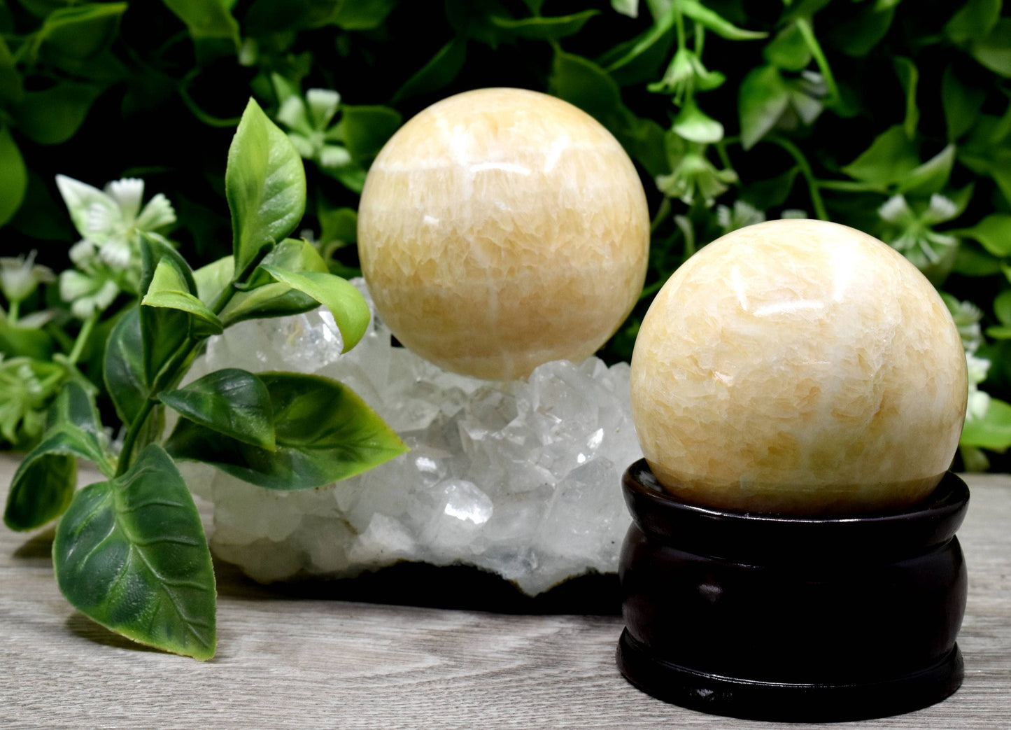 Aragonite Crystal Sphere – 1Pc Healing Ball for Grounding & Energy Clearing