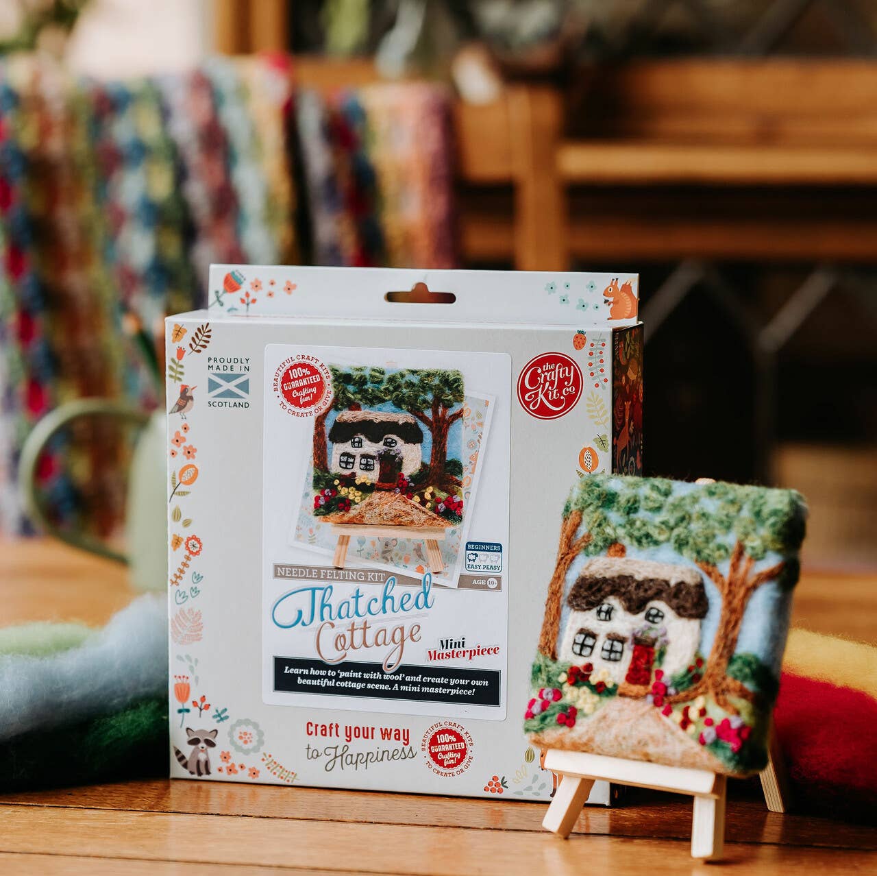 Paint with Wool:Mini Masterpiece Thatched Cottage Craft Kit