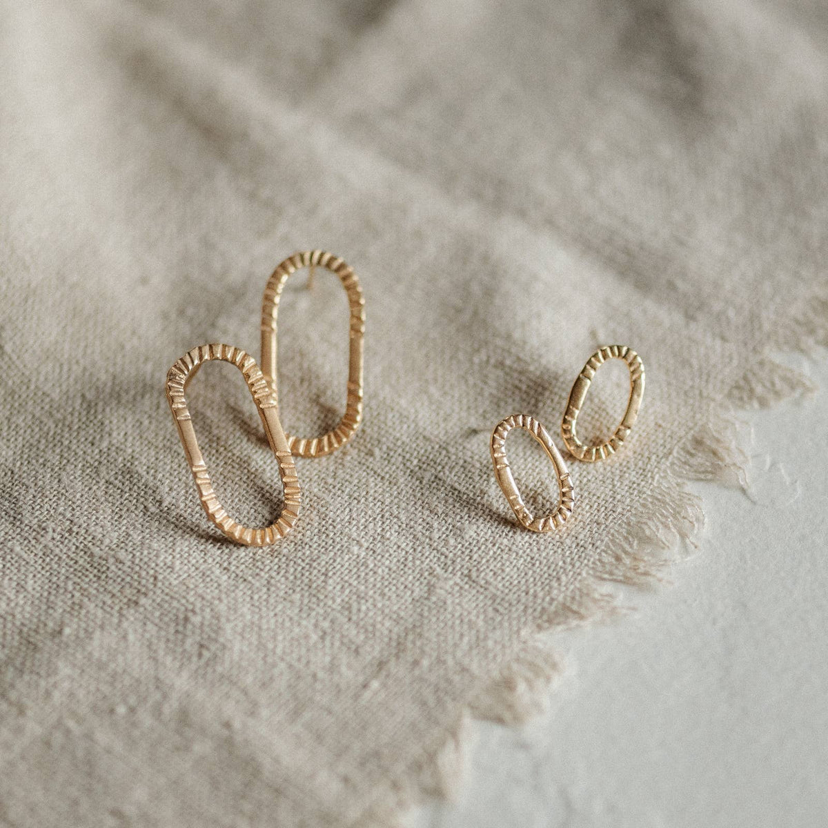 Mesa Studs // 16mm
