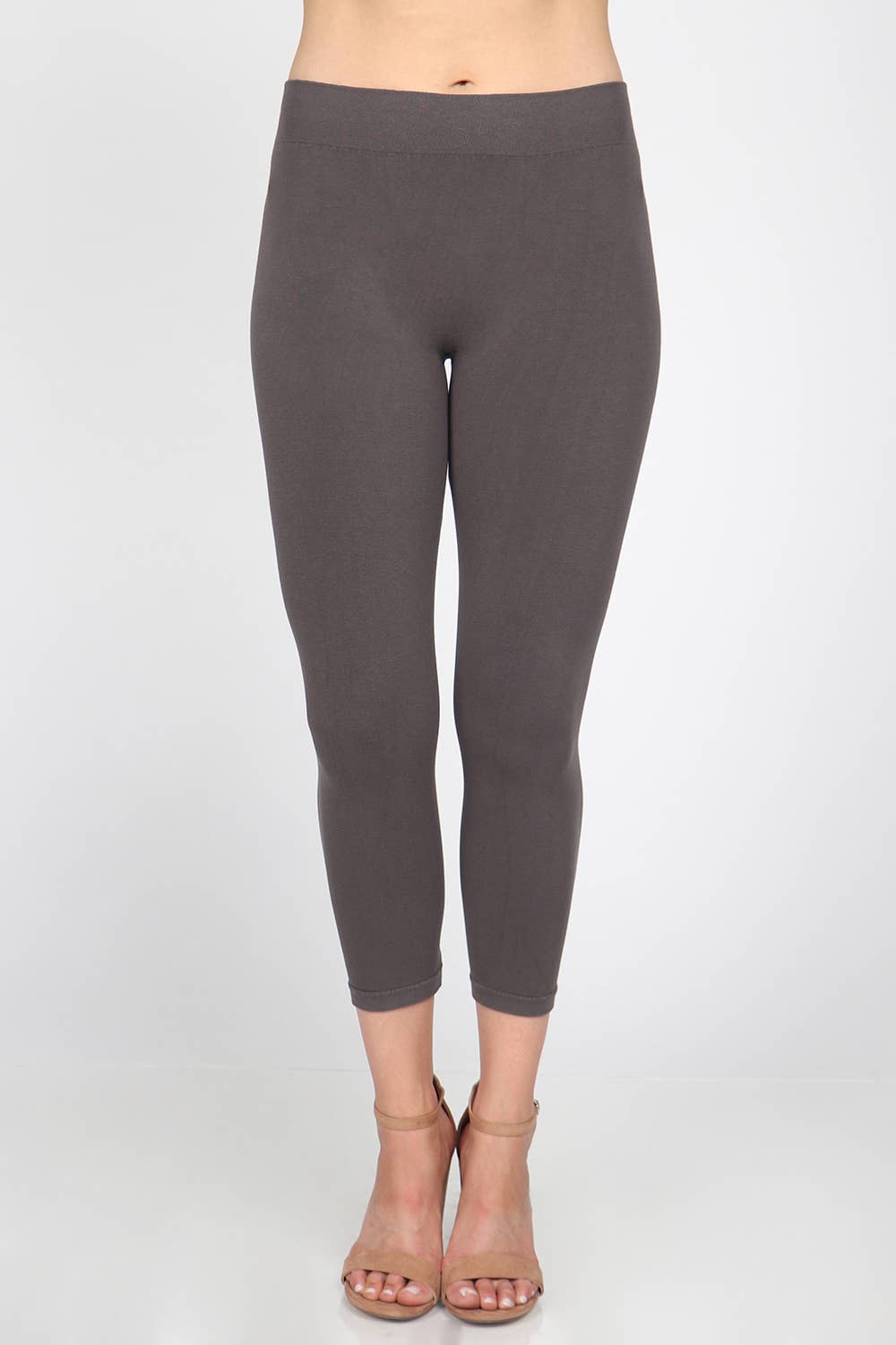 The Classic Cropped Legging