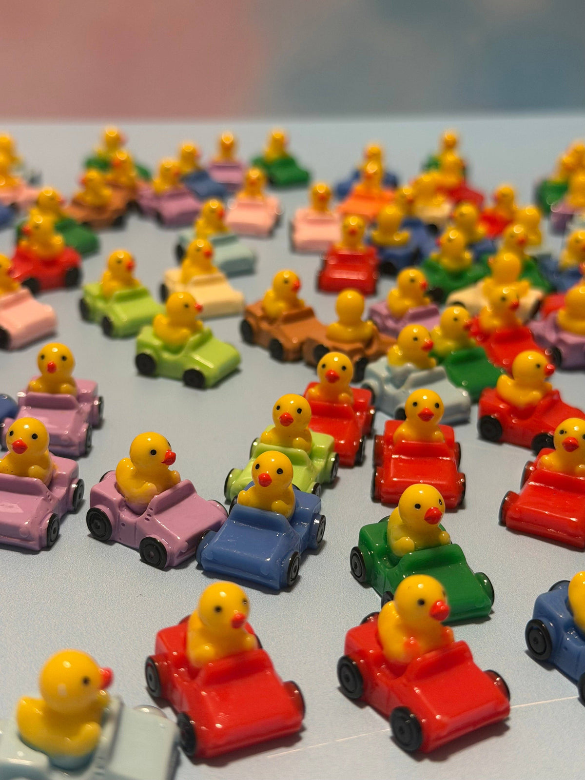 🦆💨 Mini Duck on Wheels Surprise Pull