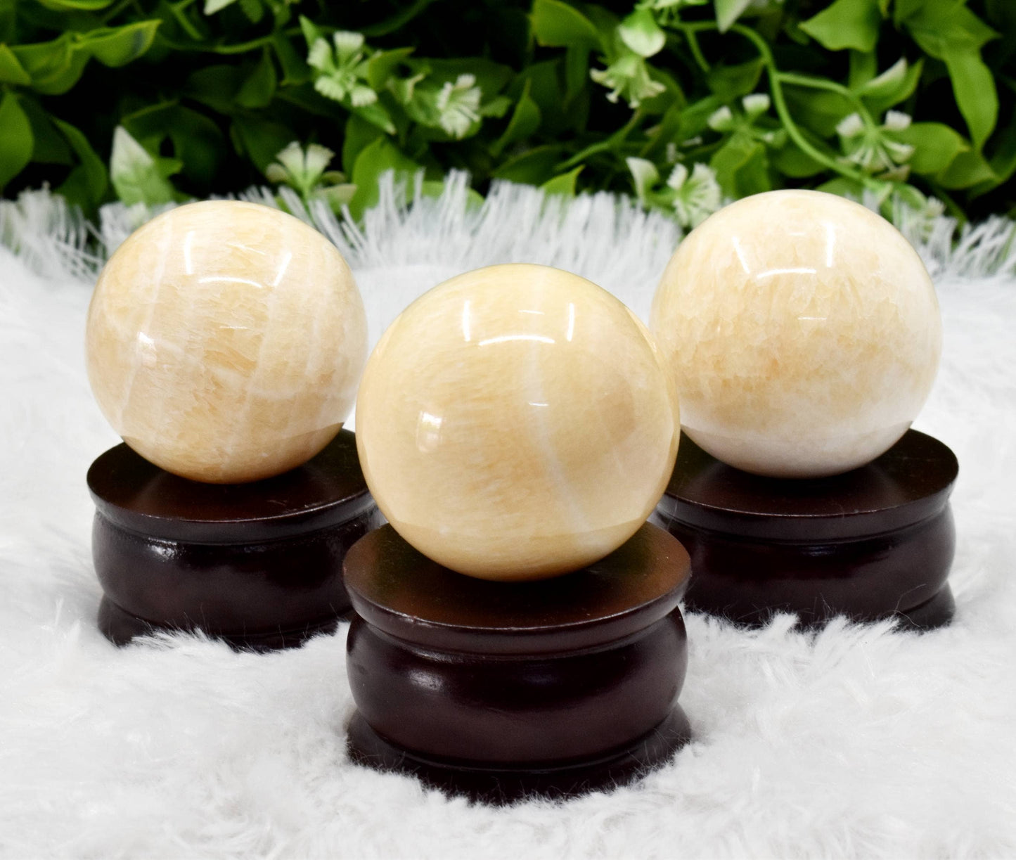 Aragonite Crystal Sphere – 1Pc Healing Ball for Grounding & Energy Clearing