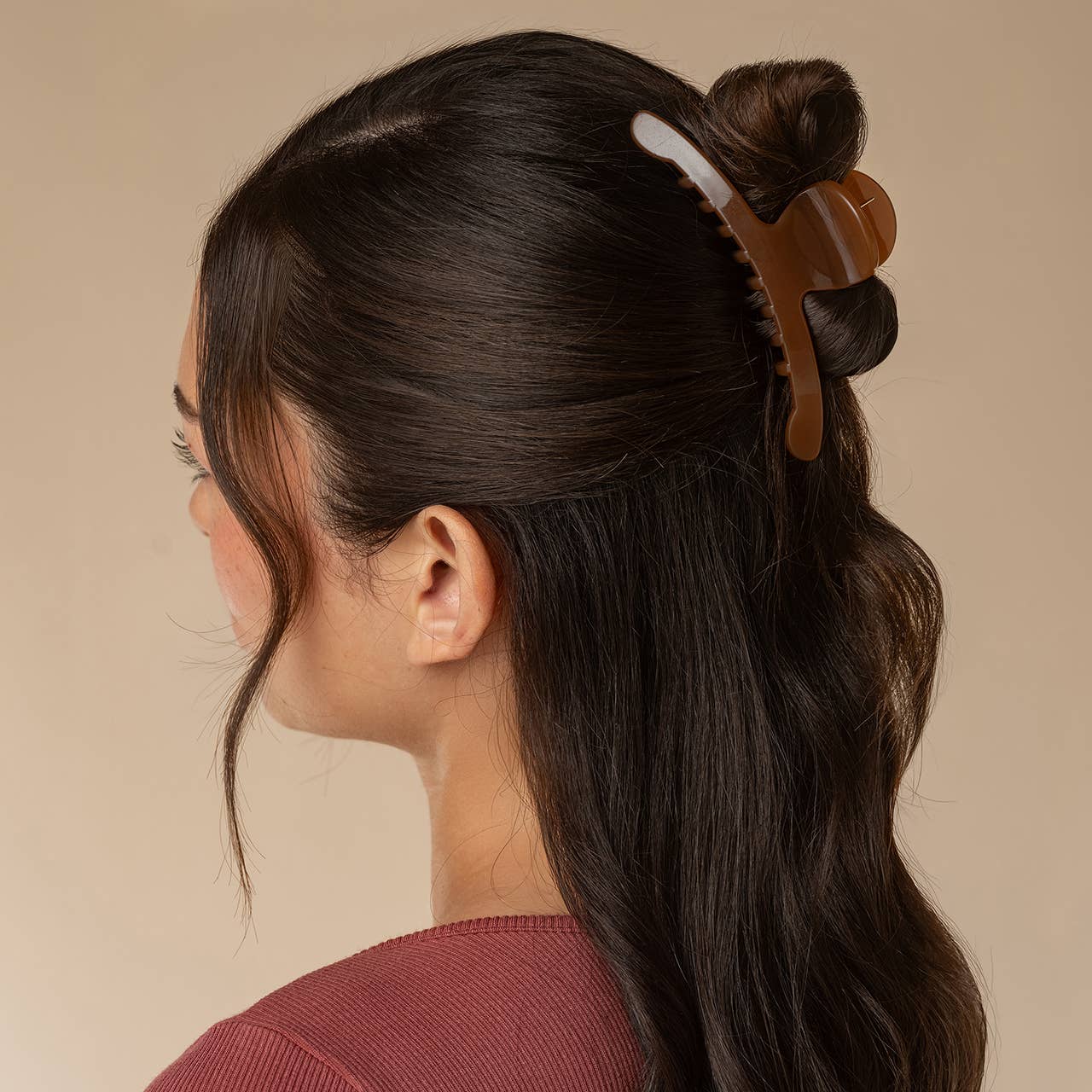 Mocha Recycled Plastic Large Arched Clip