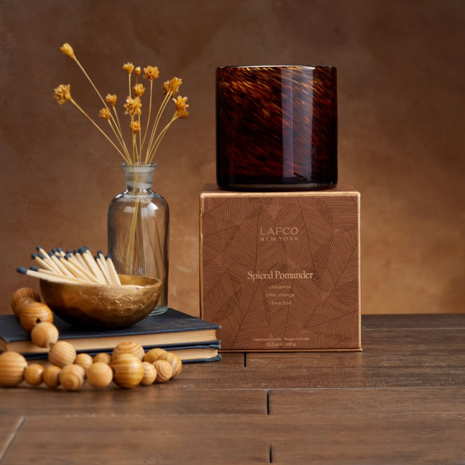 Spiced Pomander Candle Signature