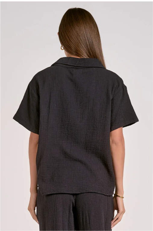 Polo Collar Gauze V-neck Black Top