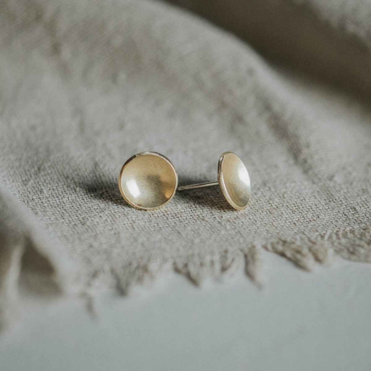 Basin Studs