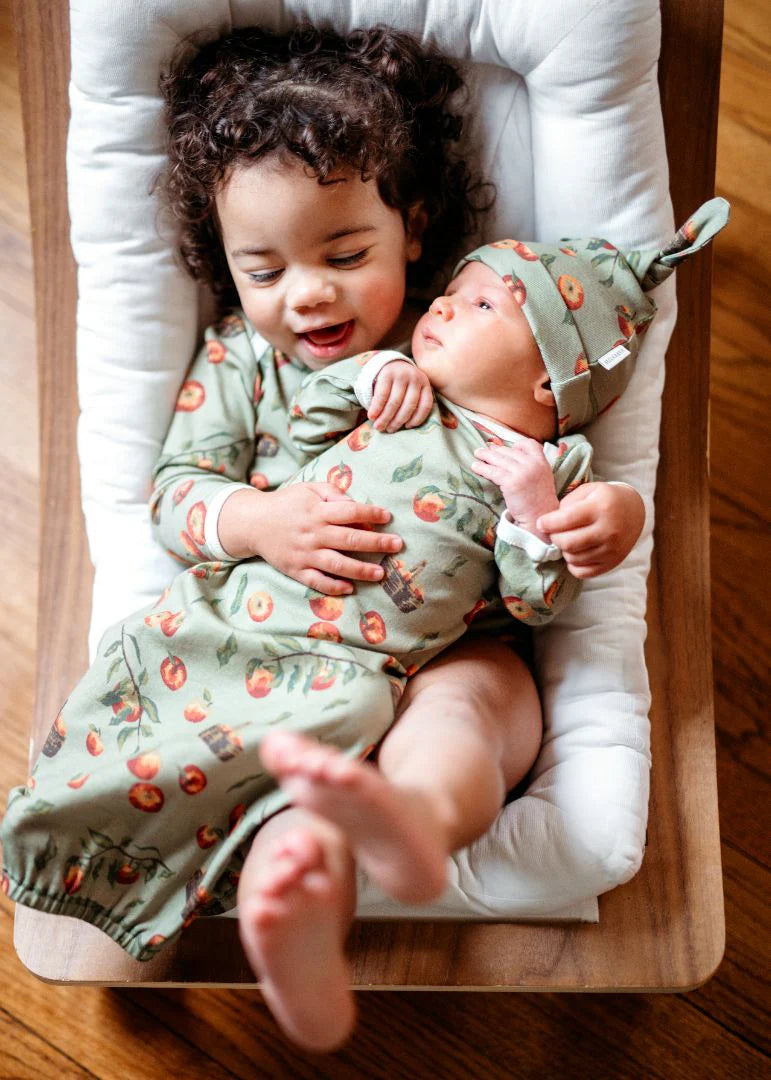 Apple Orchard Organic Cotton Newborn Gown & Hat