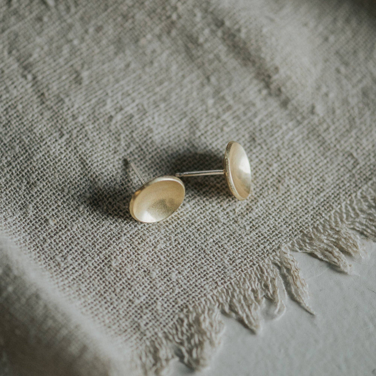 Basin Studs