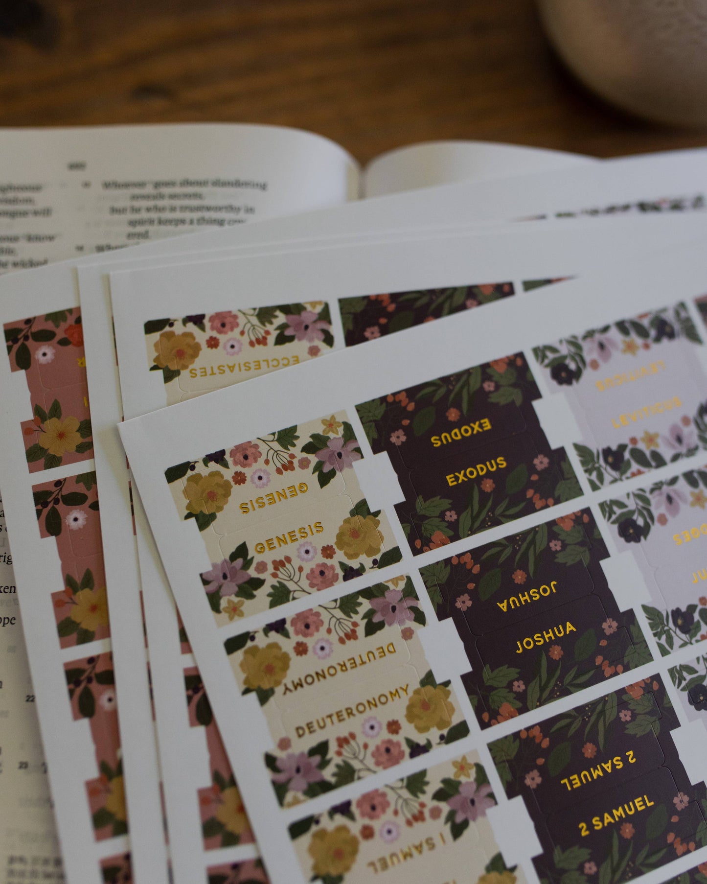 Magnolia Floral Bible Tabs | 76 Tabs