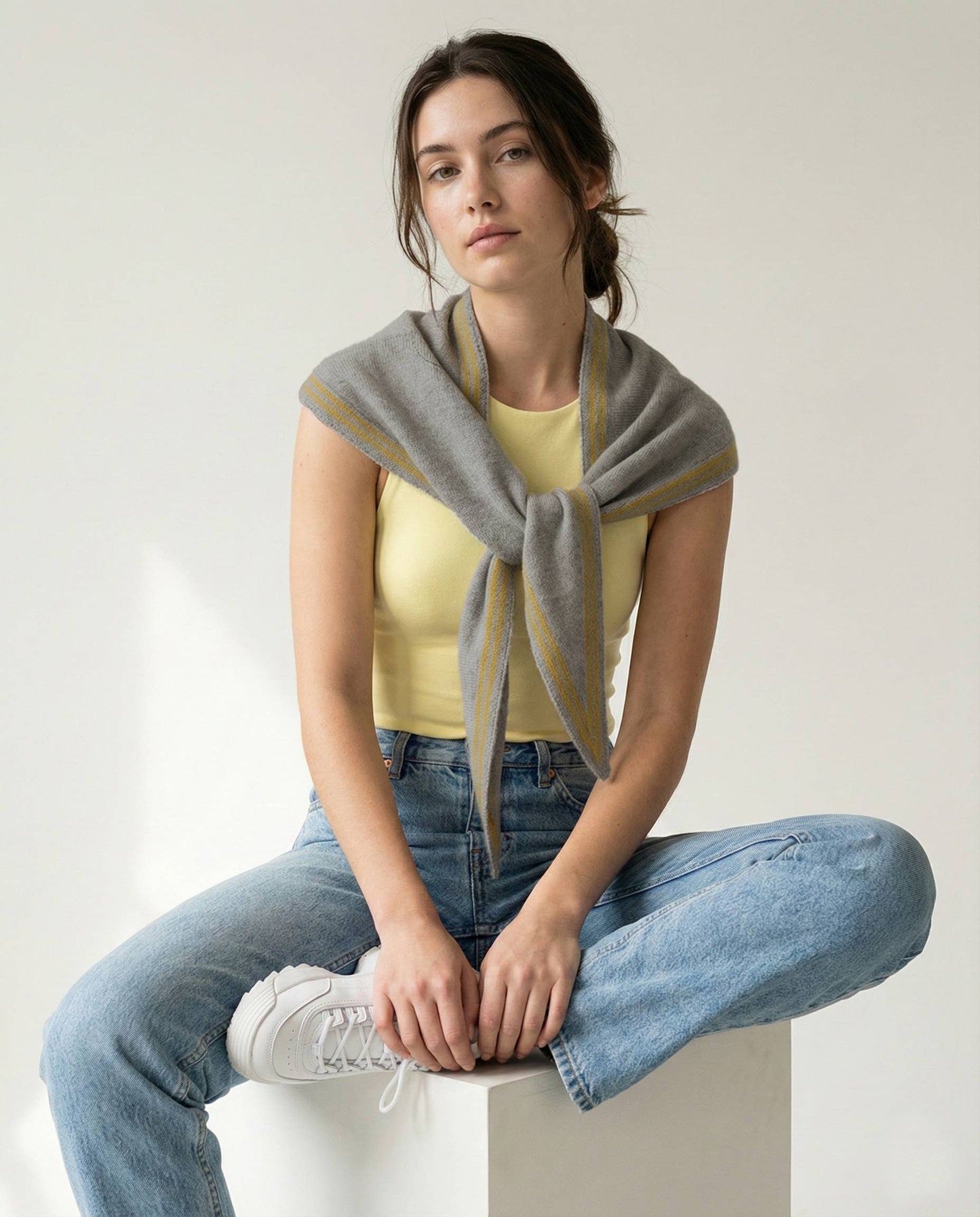 Contrast Border Knit Scarf
