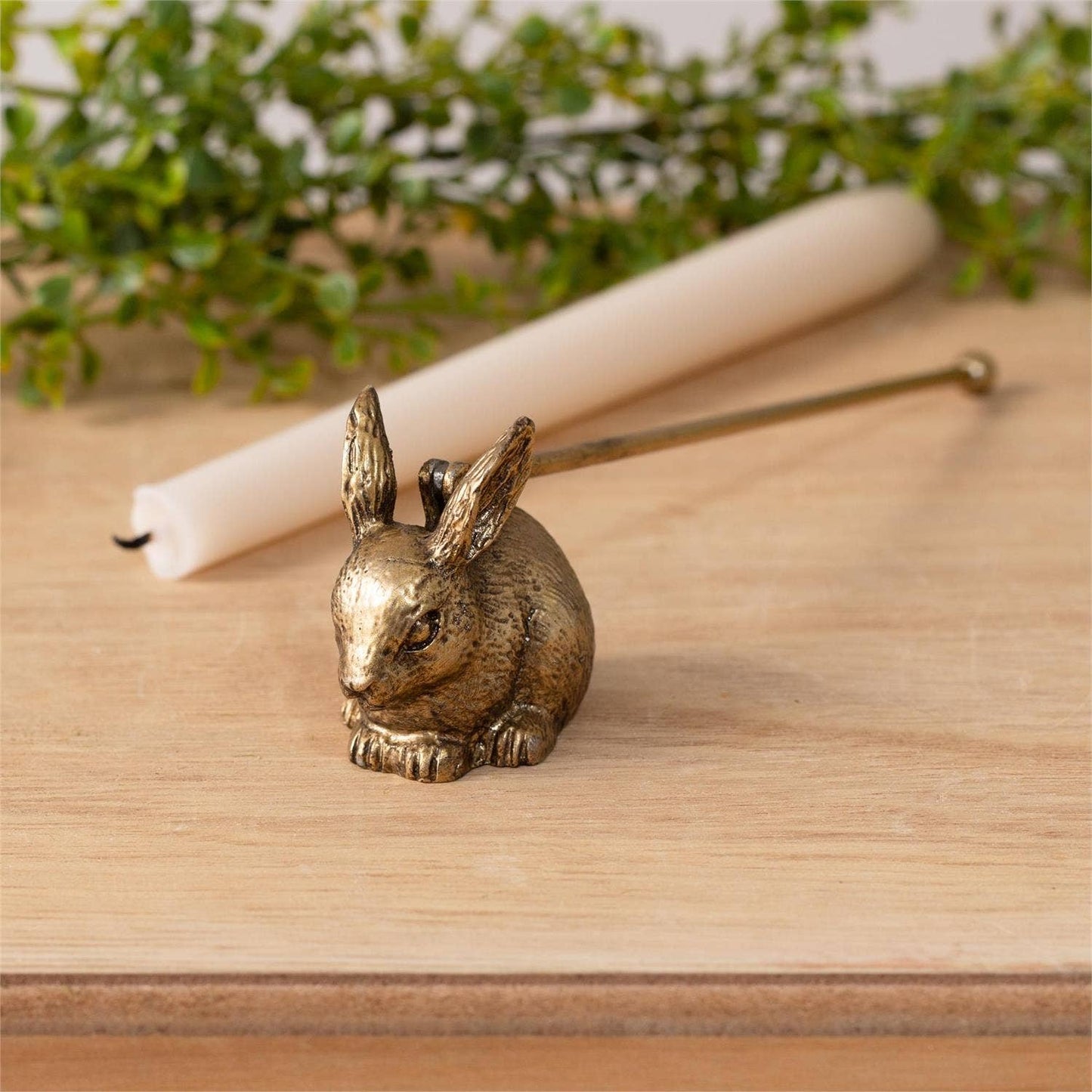 Gold Rabbit Candle Snuffer (Pk/06)