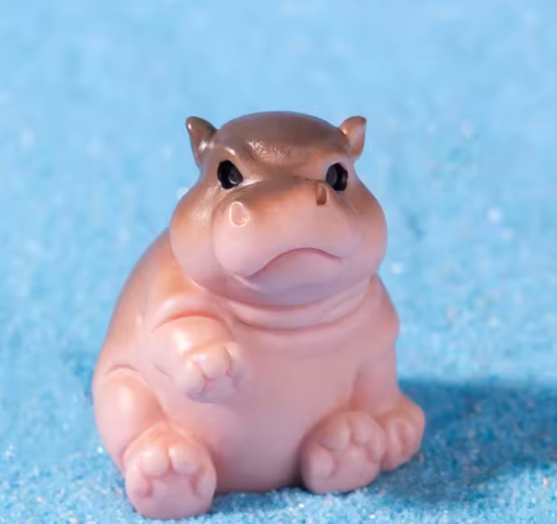 Moody Hippo Surprise Pull