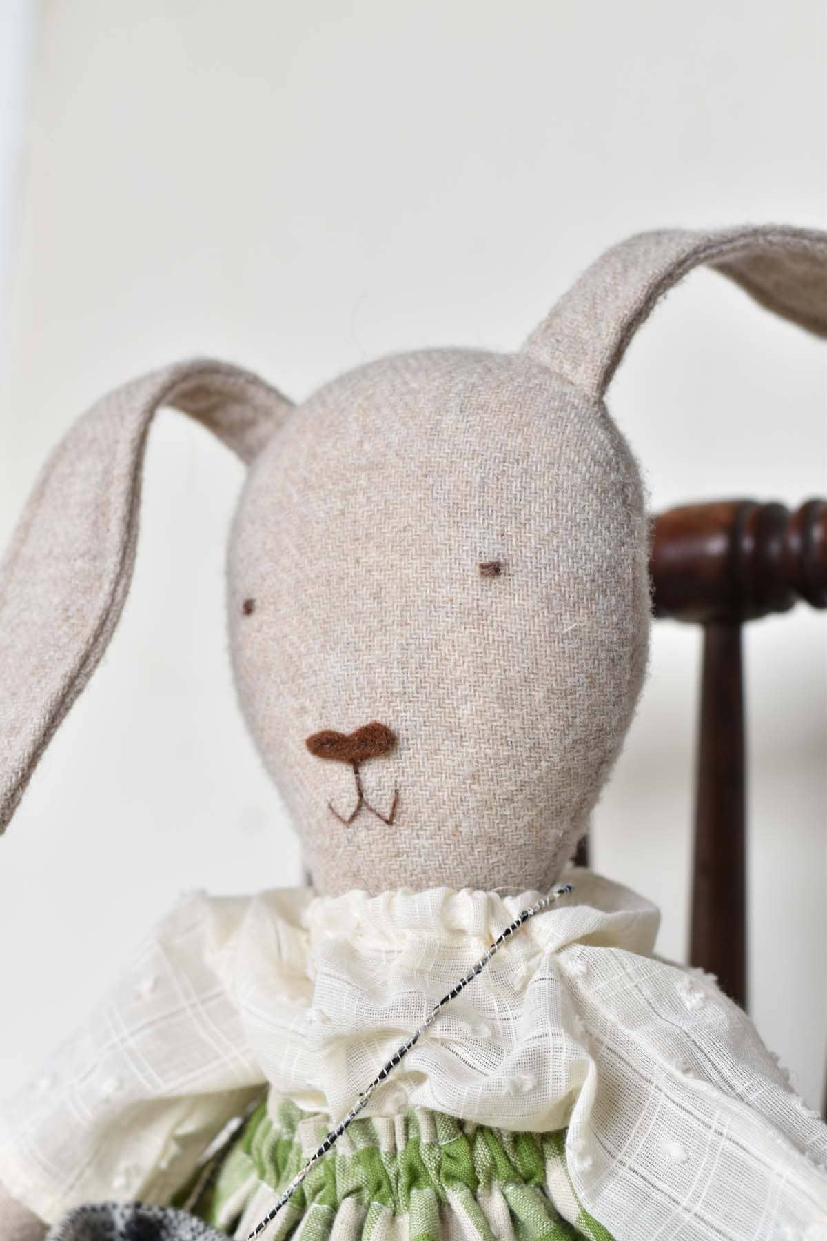 Ruthie the Rabbit – Gingham Skirt