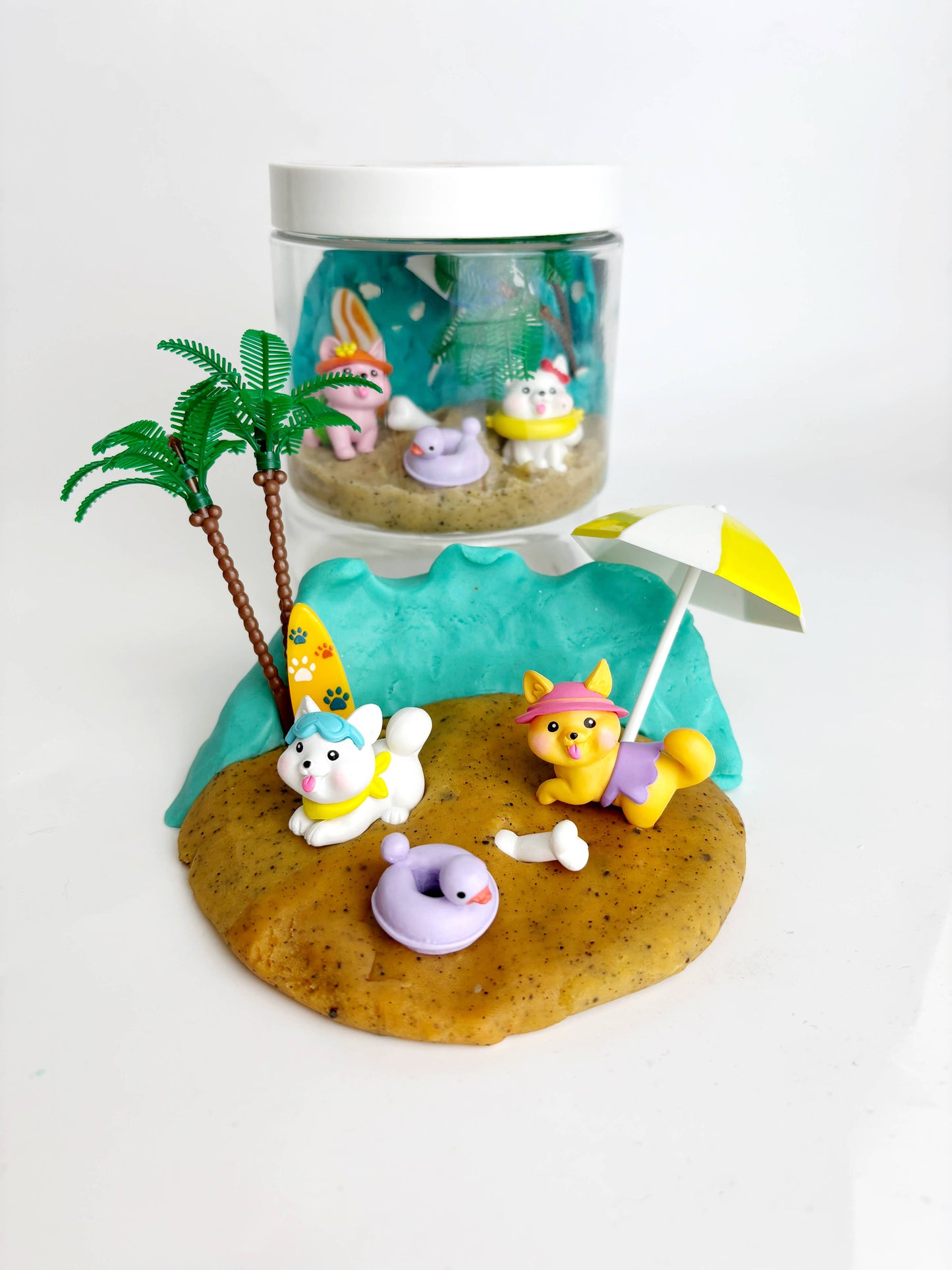 Puppy Beach Party Dough-To-Go Play Kit