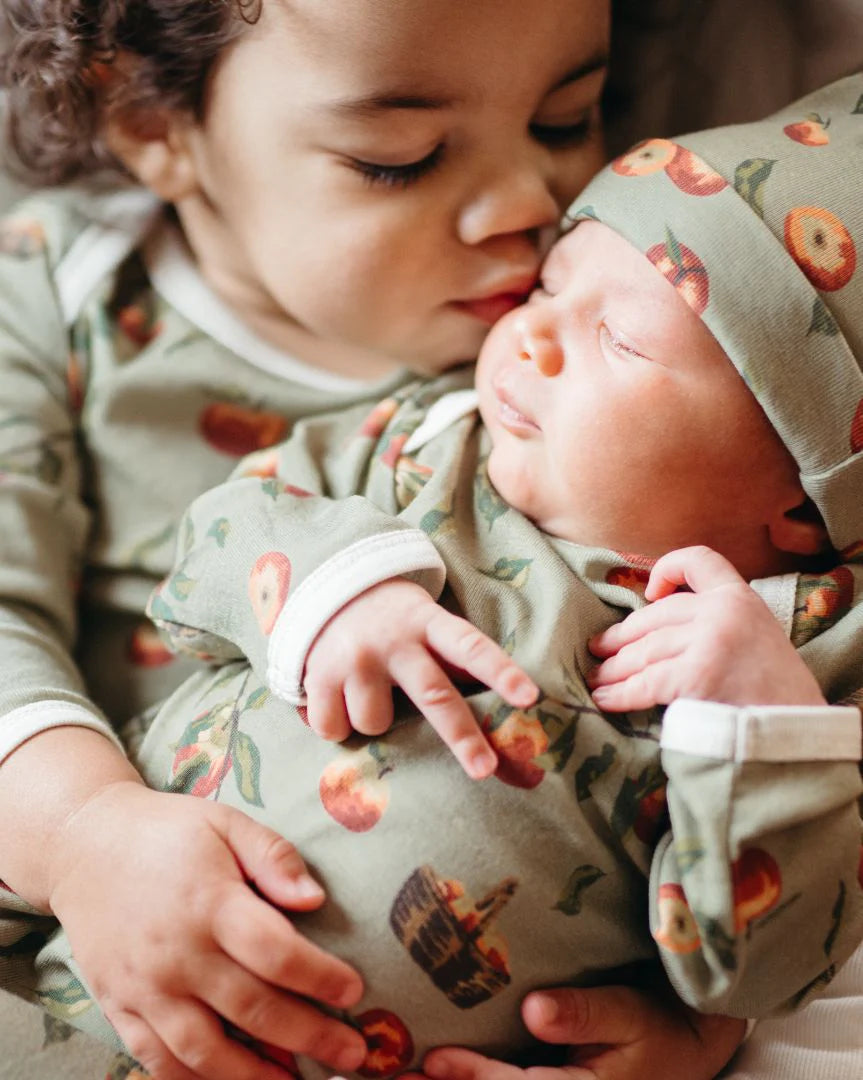 Apple Orchard Organic Cotton Newborn Gown & Hat