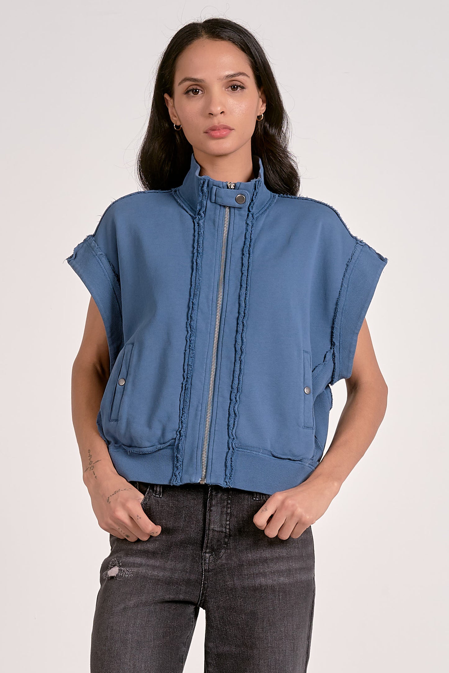 Elan Zippered Capsleeve Vest