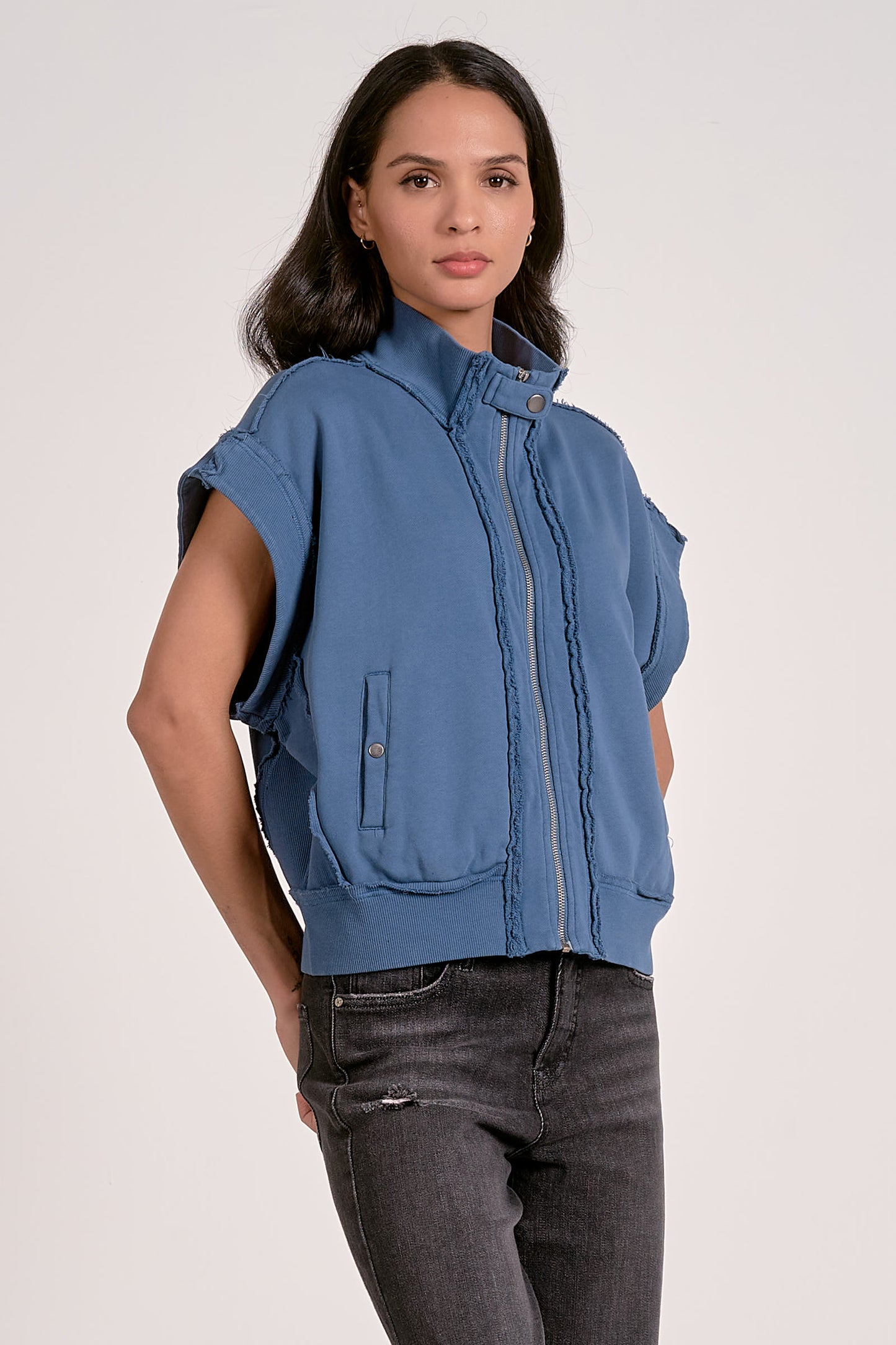 Elan Zippered Capsleeve Vest
